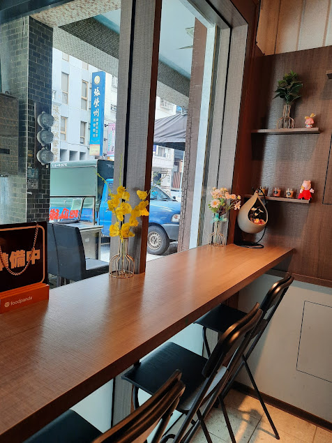 唐諾廚房|餐飲業藉由里德 SEO 行銷,知名度與來客數翻倍成長 5 亞昕牙醫-實際看診